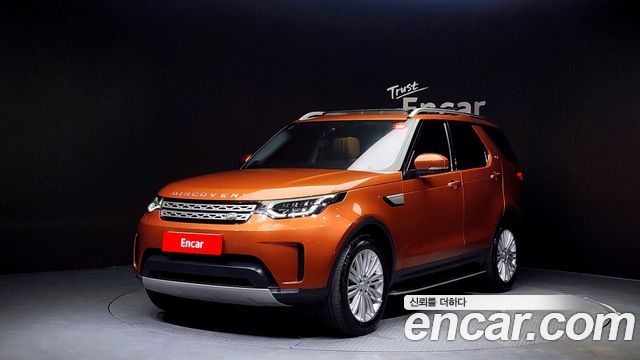 Land Rover Discovery 3.0 TD6 HSE Luxury - фото 0