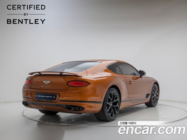 Bentley Continental GT 4.0 GTS - фото 3