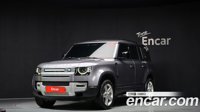 Land Rover Defender L663 110 D240 SE - фото 0