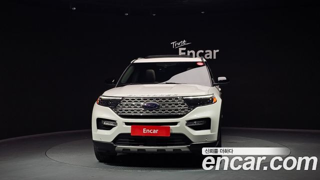 Ford Explorer 6-го поколения 2.3 LimIted 4WD - фото 2
