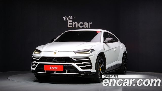 Lamborghini Urus 4.0 V8 - фото 0
