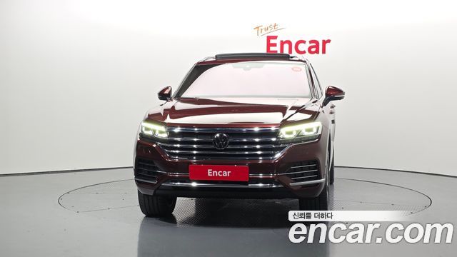 Volkswagen Touareg 3-го поколения 3.0 TDI Prestige - фото 2
