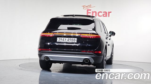 Lincoln Corsair 2.0 Reserve AWD - фото 3