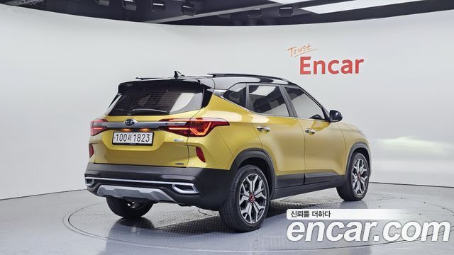 Kia Seltos Diesel 1.6 4WD Noblesse - фото 1