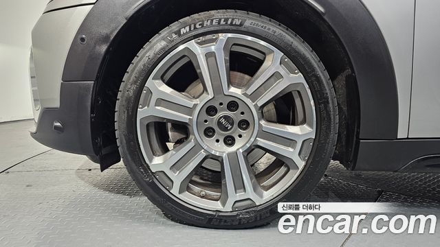 Mini Countryman S ALL4 Classic 2nd - фото 3