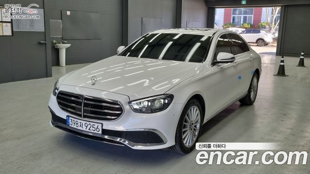 Mercedes-Benz E-Class W213 E250 Exclusive - фото 0