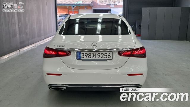 Mercedes-Benz E-Class W213 E250 Exclusive - фото 3