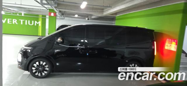 Hyundai Staria 4WD Lounge 7-Seater Inspiration - фото 2