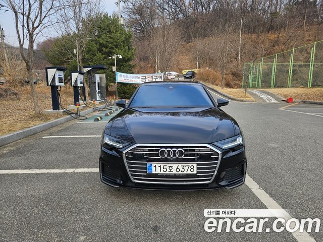 Audi A6 C8 45 TDI Quattro Premium - фото 2