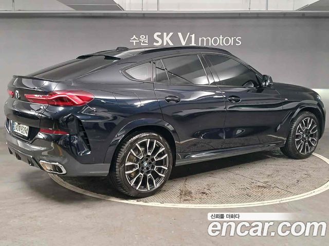 BMW X6 G06 xDrive40i M Sport - фото 3