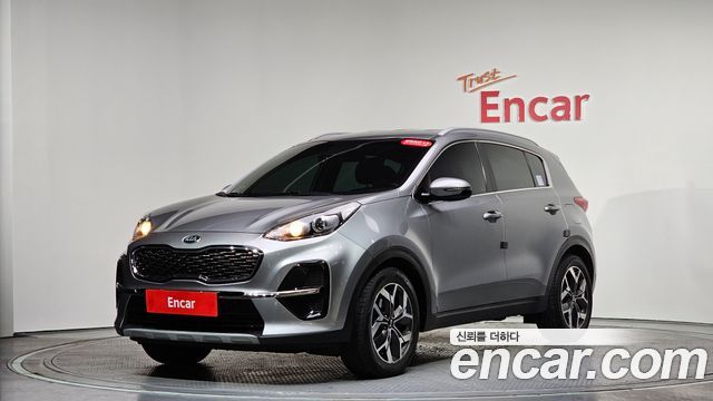 Kia Sportage The Bold Diesel 2.0 2WD Prestige - фото 0