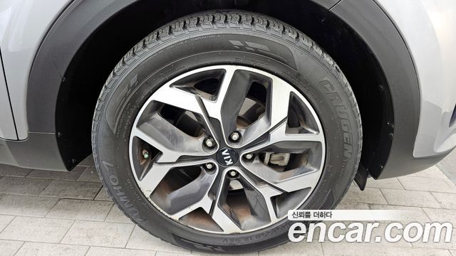 Kia Sportage The Bold Diesel 2.0 2WD Prestige - фото 4