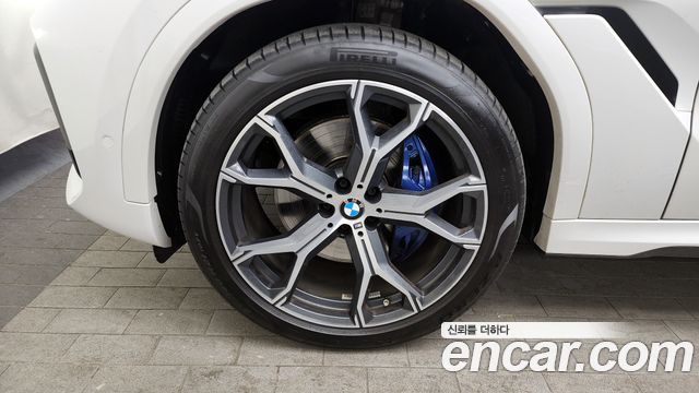 BMW X6 G06 xDrive40i M Sport - фото 4