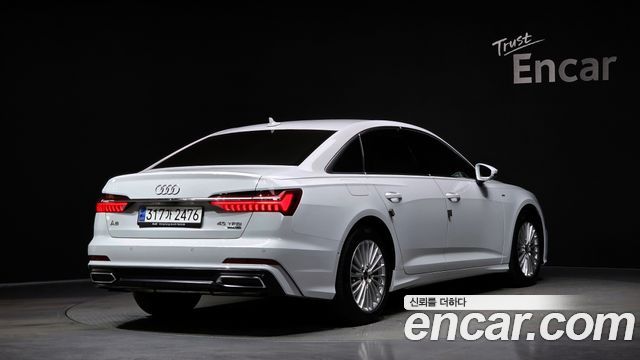 Audi A6 C8 45 TFSI Quattro Premium - фото 1