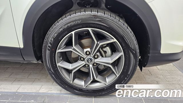 SsangYong Korando Gasoline 1.5 2WD C5 Plus - фото 4