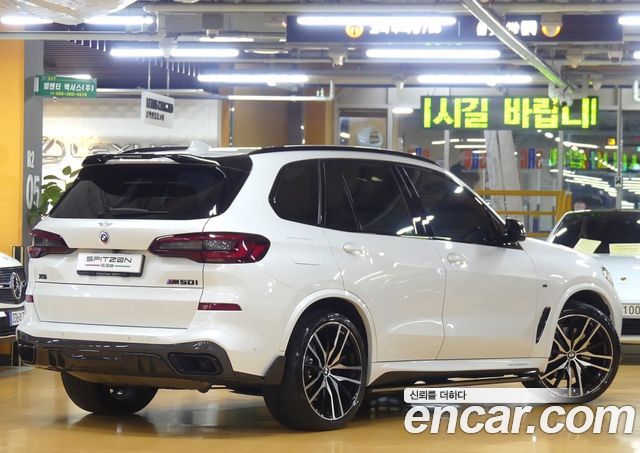 BMW X5 G05 M50i - фото 2