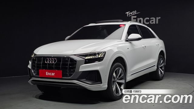 Audi Q8 50 TDI Quattro Premium - фото 0