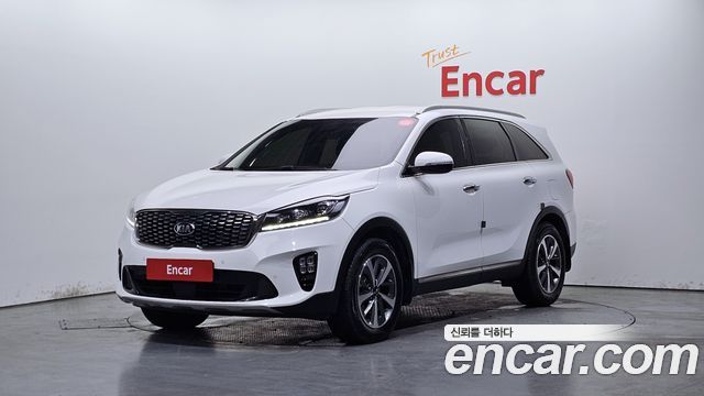 Kia Sorento New Diesel 2.2 2WD Noblesse - фото 0