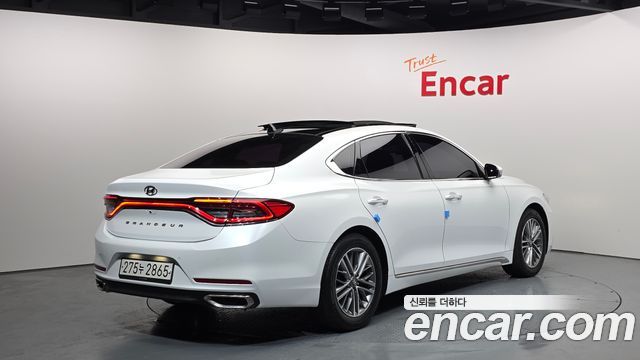 Hyundai Grandeur IG 3.0 LPi Modern (Rental Car) - фото 1
