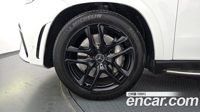 Mercedes-Benz GLE-Class W167 AMG GLE53 4MATIC+ Coupe - фото 4