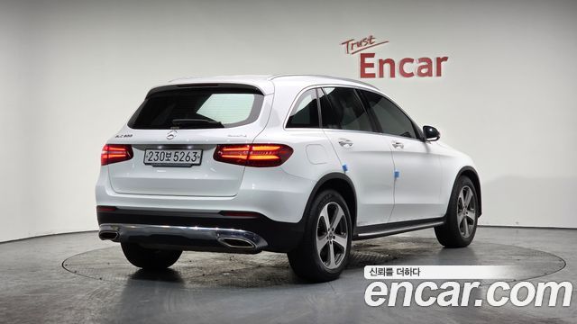 Mercedes-Benz GLC-Class X253 GLC300 4MATIC - фото 0