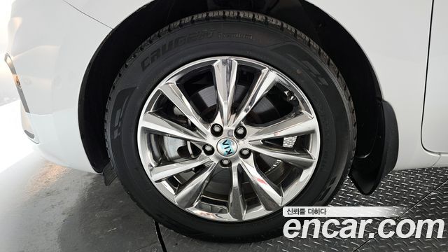 Kia Carnival New 9-Seater Prstige - фото 4