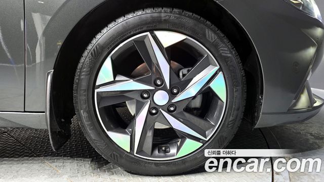 Hyundai Avante CN7 1.6 Inspiration - фото 4