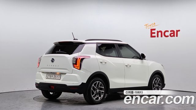 SsangYong Tivoli Gasoline 1.5 2WD V3 - фото 1