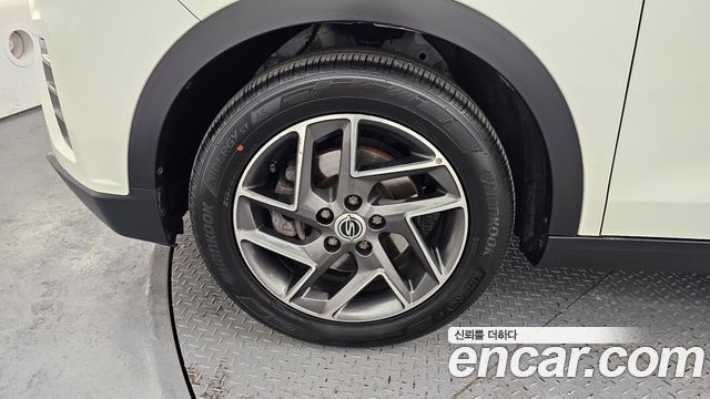 SsangYong Tivoli Gasoline 1.5 2WD V3 - фото 4