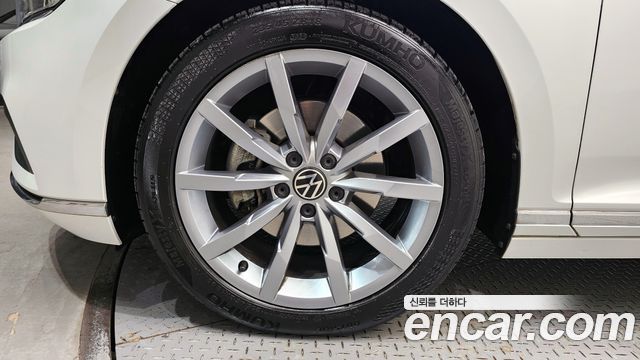 Volkswagen Passat B8 2.0 TDI Prestige - фото 4