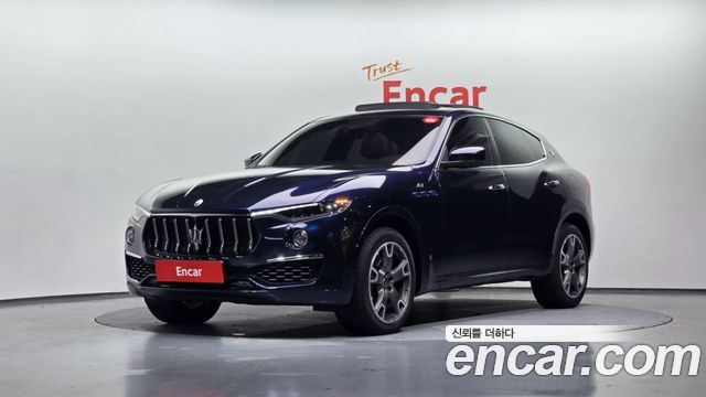 Maserati Levante 2.0 GT AWD - фото 0