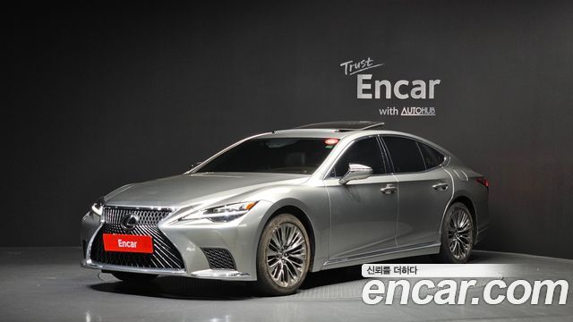 Lexus LS 500h 5-го поколения 3.5 Platinum AWD - фото 0