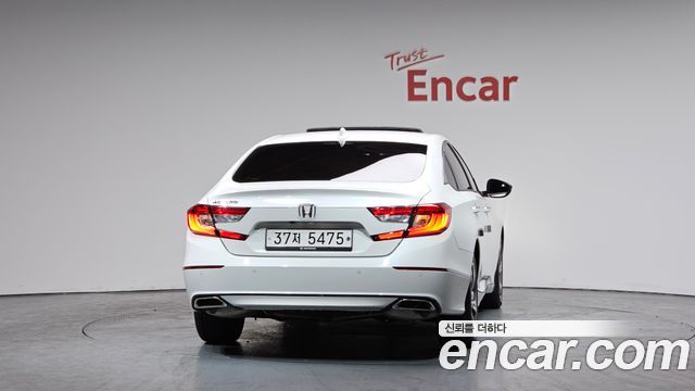Honda Accord 10-го поколения 1.5 Turbo - фото 3