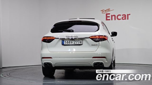 Maserati Levante 2.0 GT AWD - фото 3