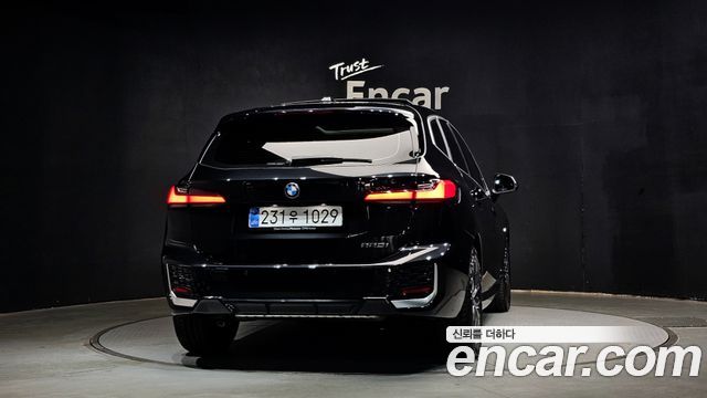 BMW 2 Series Active Tourer U06 220i M Sport Design - фото 3