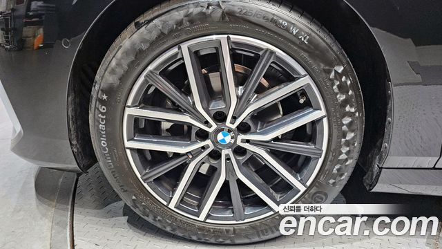 BMW 2 Series Active Tourer U06 220i M Sport Design - фото 4