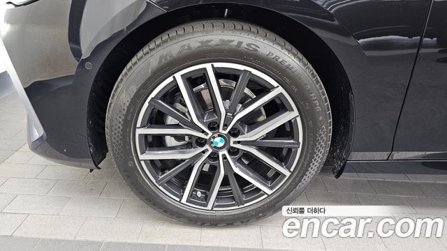 BMW 2 Series Active Tourer U06 220i M Sport Design - фото 4