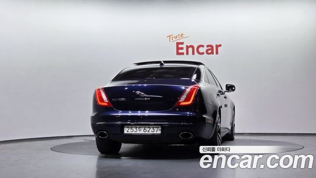 Jaguar XJ 3.0D XJ50 LWB X351 - фото 3