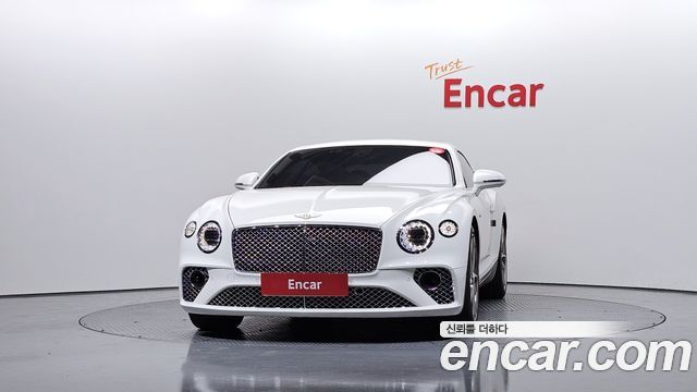 Bentley Continental GT 4.0 GT - фото 2