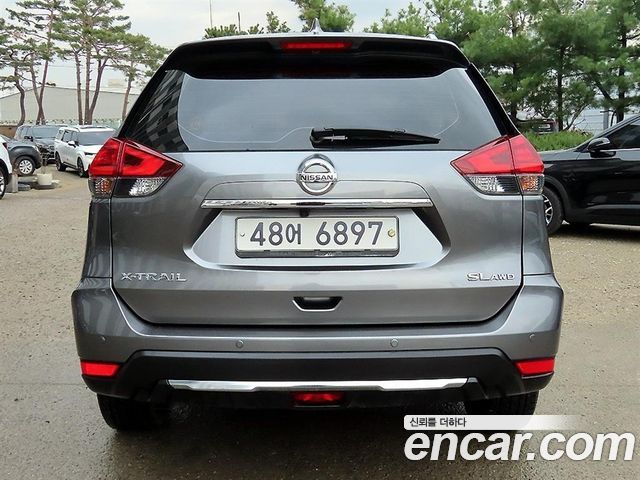 Nissan X-Trail 2.5 4WD - фото 3