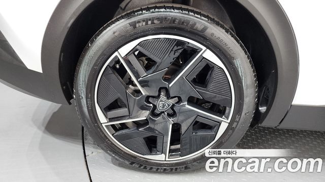 Peugeot 408 1.2 Pure Tech GT - фото 4