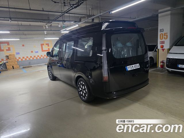 Hyundai Staria 4WD Lounge 9-Seater Limousine - фото 3