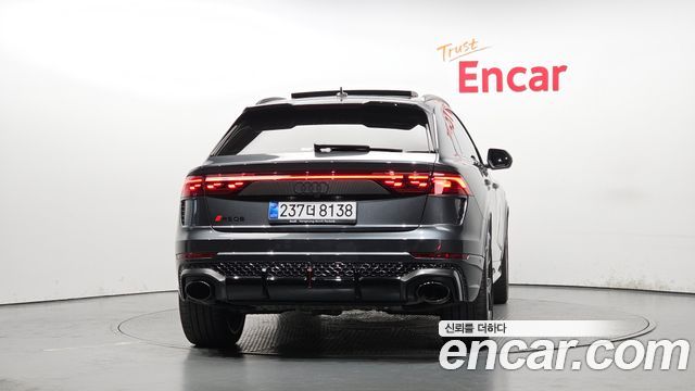 Audi RSQ8 4.0 TFSI Quattro Performance - фото 3
