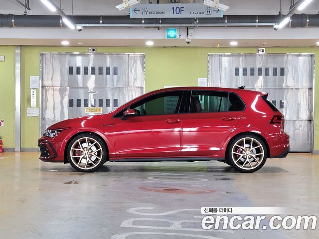 Volkswagen Golf 8-го поколения 2.0 GTI - фото 1