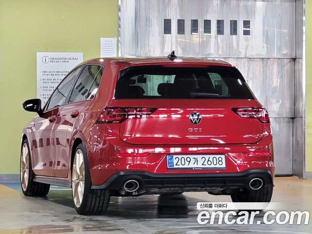 Volkswagen Golf 8-го поколения 2.0 GTI - фото 4