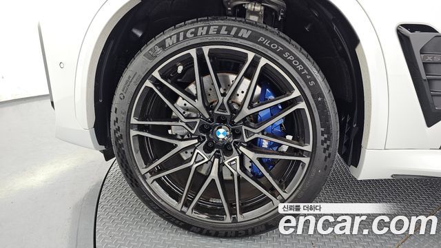 BMW X5M G05 4.4 Competition - фото 4