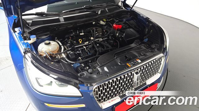 Lincoln Corsair 2.0 Reserve AWD - фото 4