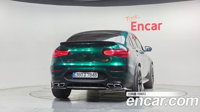 Mercedes-Benz GLC-Class X253 AMG GLC63 S 4MATIC+ Coupe - фото 3