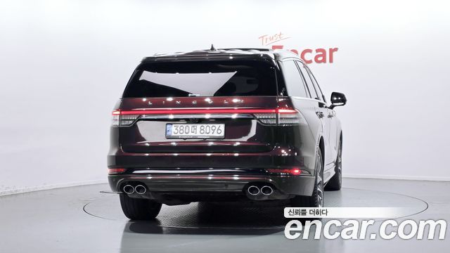 Lincoln Aviator 2-го поколения 3.0 PHEV GT AWD - фото 3