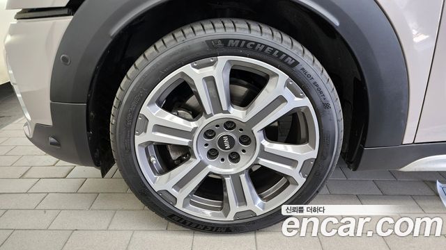 Mini Countryman S ALL4 Classic 2nd - фото 4